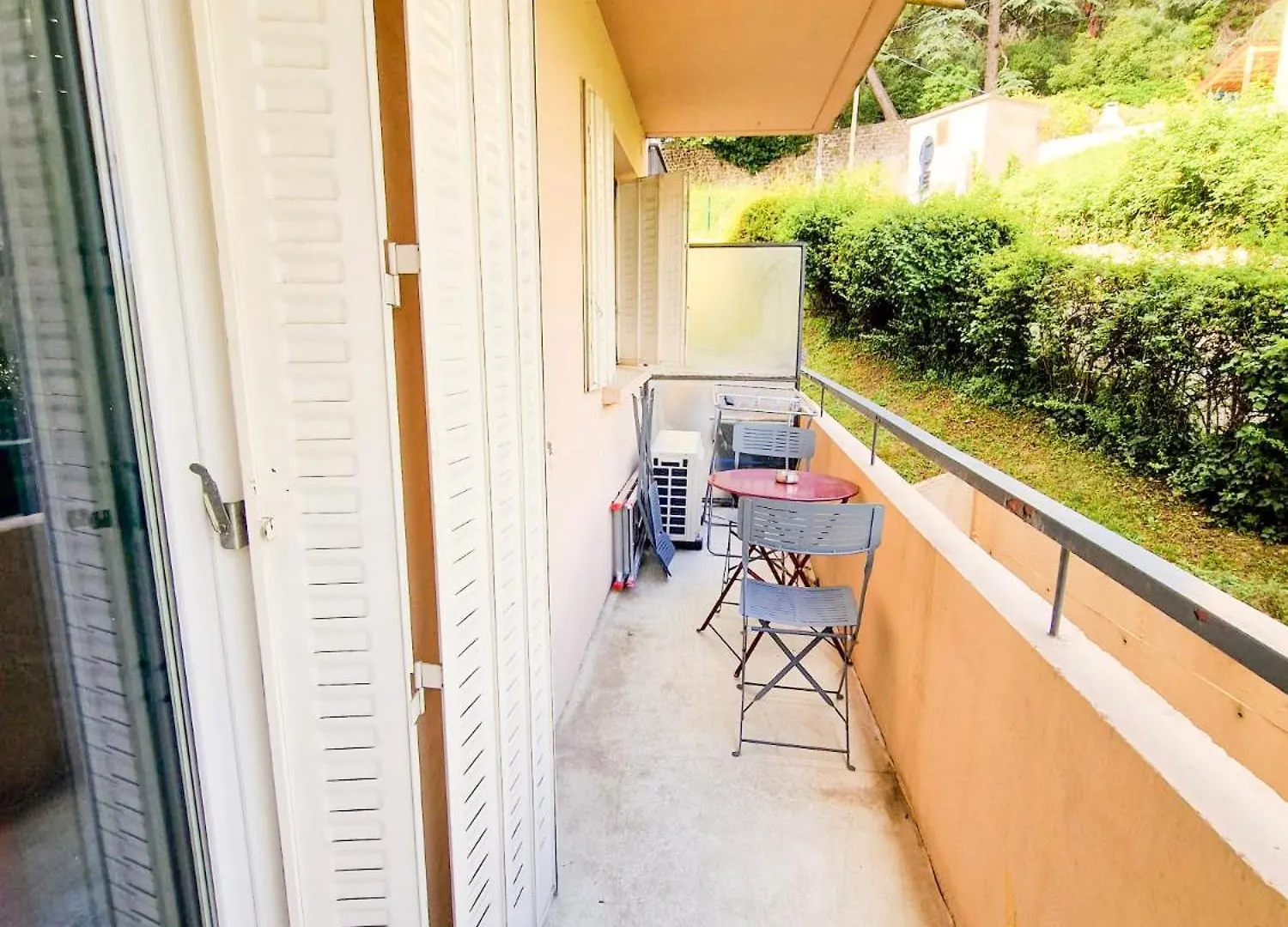 Studio Wifi, Parking Privatif Prive, Clim, Proche Plage Et Polygone Riviera كانيو سور مير